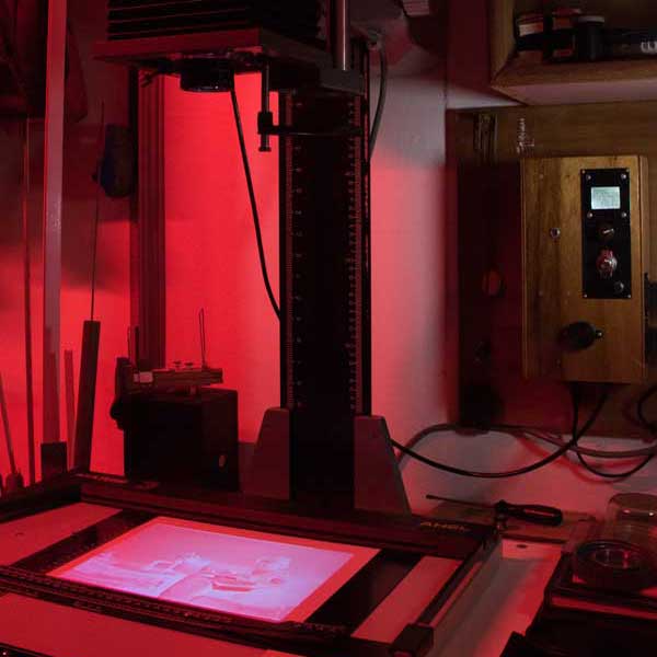 Enlarger head using LEDs