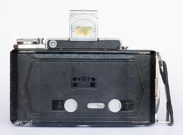 Super Ikonta C - double rear window for frame counting in 4,5 x 6 cm or 6 x 9 cm