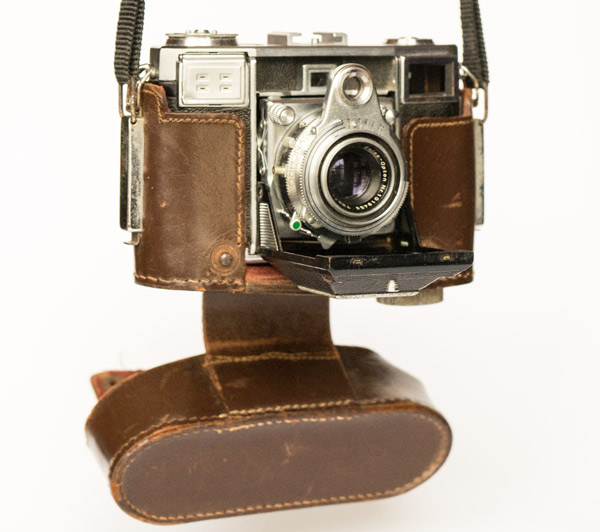 Contessa - Zeiss Ikon -  in leather case
